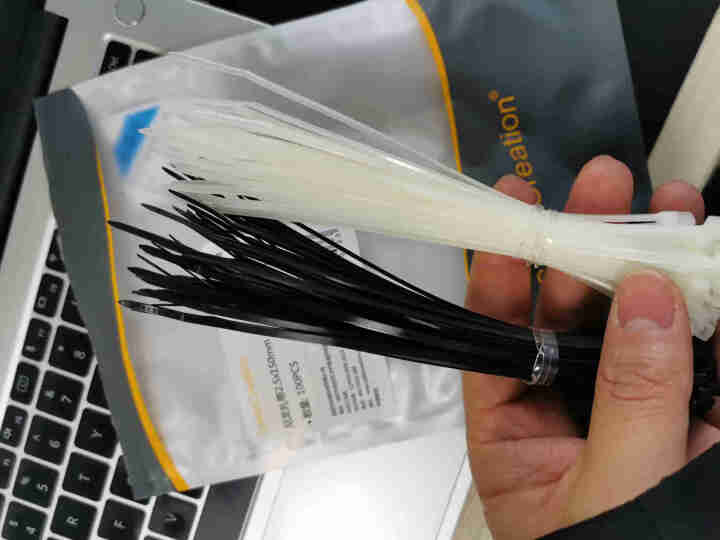 CABLE CREATION 自锁式尼龙扎带 强韧性工程扎线带束线带 理线带绑线带 100条 【2.5*150mm】黑+白怎么样，好用吗，口碑，心得，评价，试用,第3张