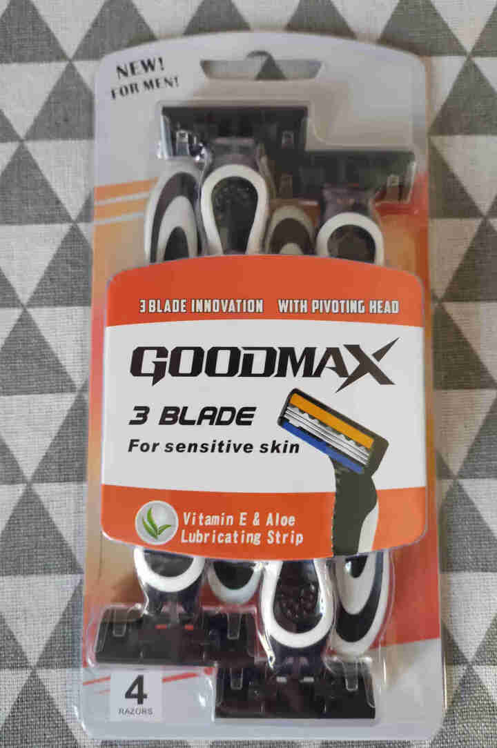 GOODMAX剃须刀进口钢带便携剃须刀手动三层全身水洗锋利刮胡刀 3103/黑白/4支 4支怎么样，好用吗，口碑，心得，评价，试用报告,第2张