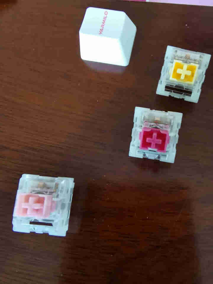 阿米洛（Varmilo）试轴器 个性键帽 小挂饰 阿米洛轴体体验套装6颗装怎么样，好用吗，口碑，心得，评价，试用报告,第4张