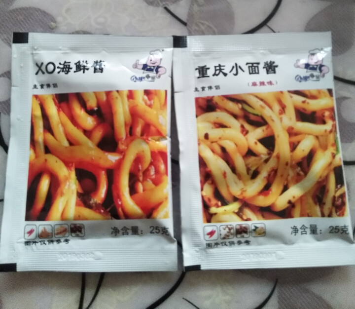 小肥拌饭25g*20袋XO海鲜酱重庆小面酱拌面酱料包小包装香辣麻辣味袋装 25g重庆小面+XO海鲜酱各一袋怎么样，好用吗，口碑，心得，评价，试用报告,第4张