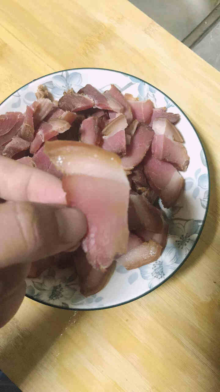 蜀腊记 正宗四川五花肉腊肉农家特产自制500g烟熏肉香肠非湖南贵州咸肉1斤 后腿腊肉500g怎么样，好用吗，口碑，心得，评价，试用报告,第7张