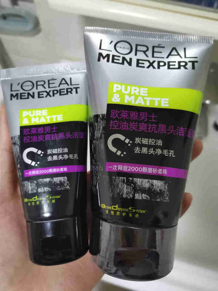 欧莱雅（LOREAL） 男士洗面奶清洁控油炭爽抗黑头火山岩洁面膏磨砂洁面乳去黑头缩毛孔去痘 控油炭爽抗黑头洁面膏100ml怎么样，好用吗，口碑，心得，评价，试用,第2张