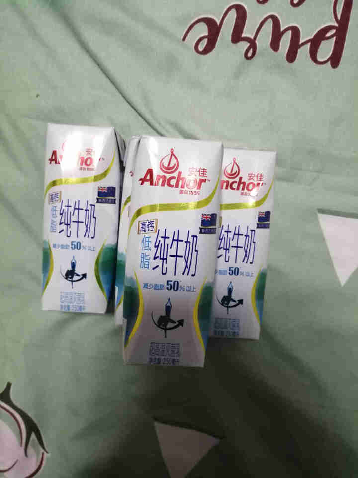 新西兰原装进口牛奶 安佳（Anchor）低脂高钙牛奶 纯牛奶250ml*24 整箱装怎么样，好用吗，口碑，心得，评价，试用报告,第3张