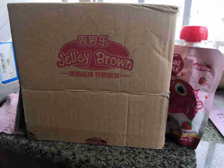 界界乐（Jelley Brown）奶吸 含牛乳儿童零食 西班牙原装进口风味饮品 新品 草莓味尝鲜装 90g*1 奶吸怎么样，好用吗，口碑，心得，评价，试用报告,第2张