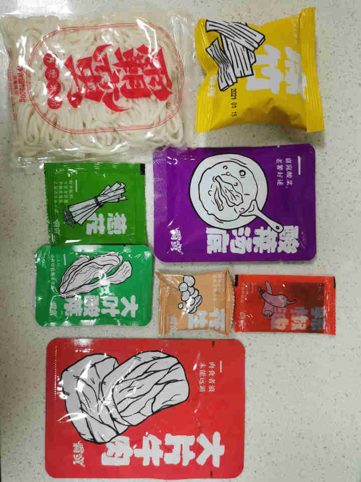 霸蛮米粉米线 湖南米粉 常德米粉 拌粉方便速食方便食品 泡面 湖南特产老长沙手工米粉早餐酸菜牛肉鲜粉 酸菜牛肉鲜粉 1盒装怎么样，好用吗，口碑，心得，评价，试用,第3张