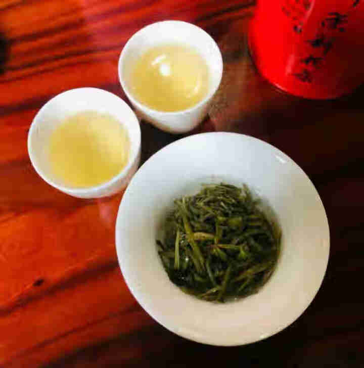 【闽榕茶业】福州茉莉花茶红罐银毫级特种茶叶茉莉花茶礼盒2021年新茶九窨龙毫浓香型绿茶茉莉花茶叶 【九窨龙毫100g礼盒装】【新品问市|镇店红罐】怎么样，好用吗,第4张