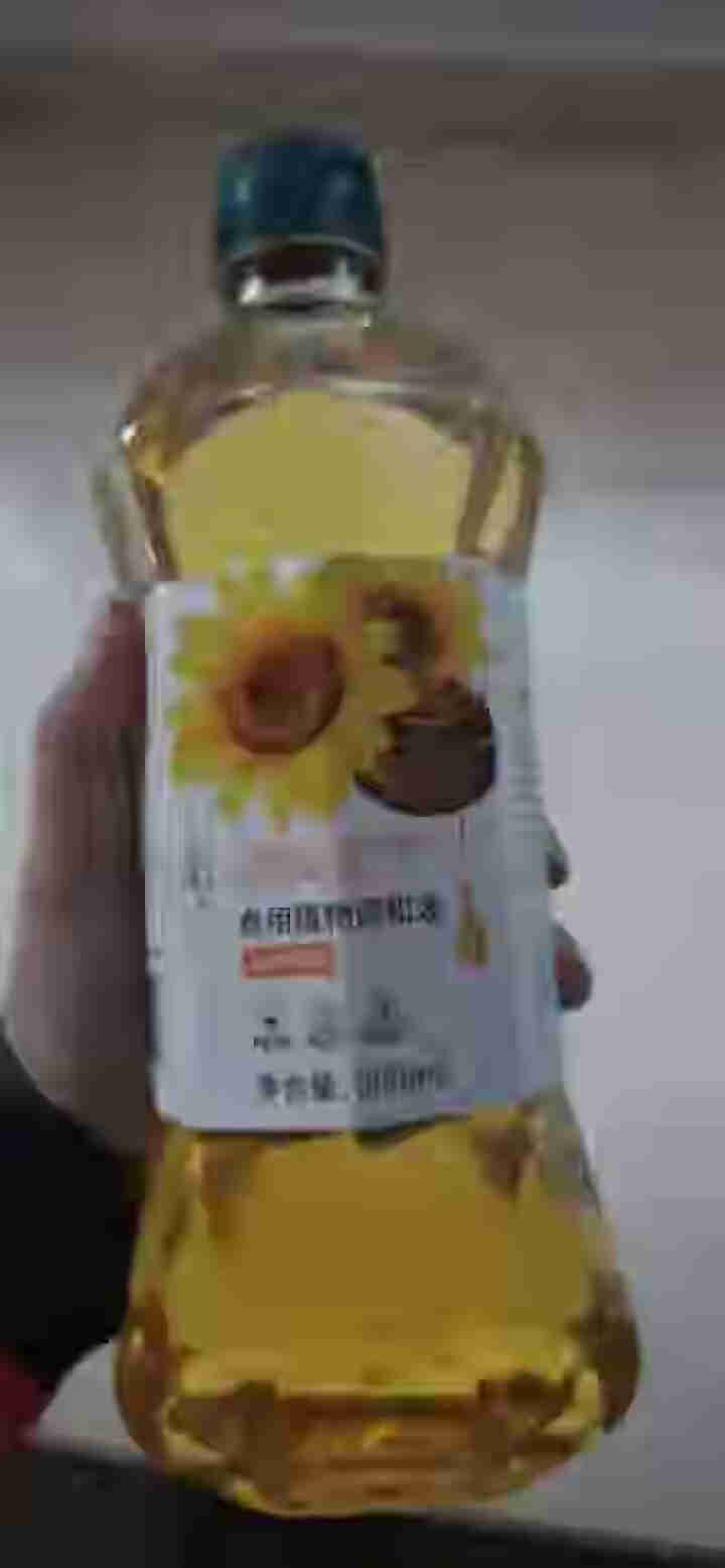 贵太太 橄榄油非转基因菜籽核桃食用调和油900ml套装年货礼品 核桃葵花食用调和油900ml单瓶装怎么样，好用吗，口碑，心得，评价，试用报告,第2张