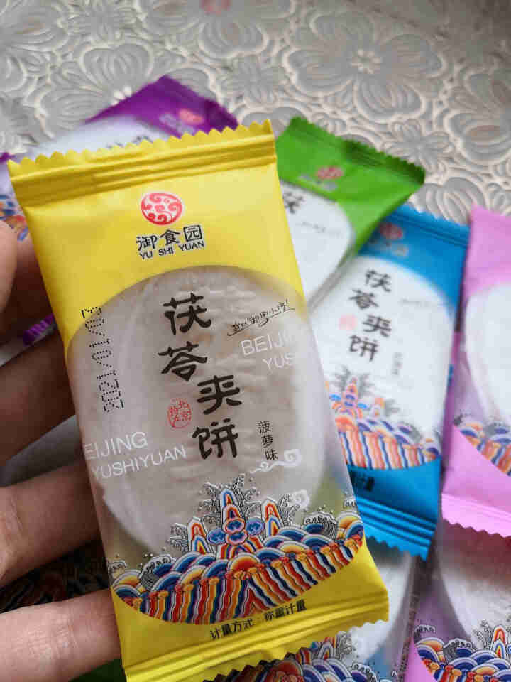 御食园零食礼包 果丹皮山楂卷丸球片糕糖葫芦蜜麻花酸奶条驴打滚果脯豆干果冻独立包装特产小吃 果味茯苓夹饼200g怎么样，好用吗，口碑，心得，评价，试用报告,第2张