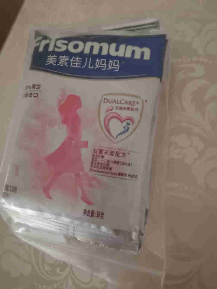 美素佳儿妈妈 （Frisomum）【荷兰原装进口】孕产妇配方奶粉（调制乳粉） 36g*3袋怎么样，好用吗，口碑，心得，评价，试用报告,第2张