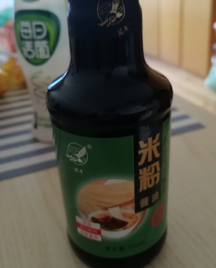 雄鹰米粉生抽酱油190ml早餐拌粉拌面酱油调味调料天然晒制古法手工酿造酱油不含防腐剂零添加怎么样，好用吗，口碑，心得，评价，试用报告,第2张