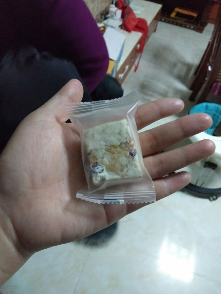 太祖 网红雪花酥Q饼牛扎奶芙180g 牛轧糖 沙琪玛饼干 年货糕点茶点 糖果礼包 奶香味 180g怎么样，好用吗，口碑，心得，评价，试用报告,第4张