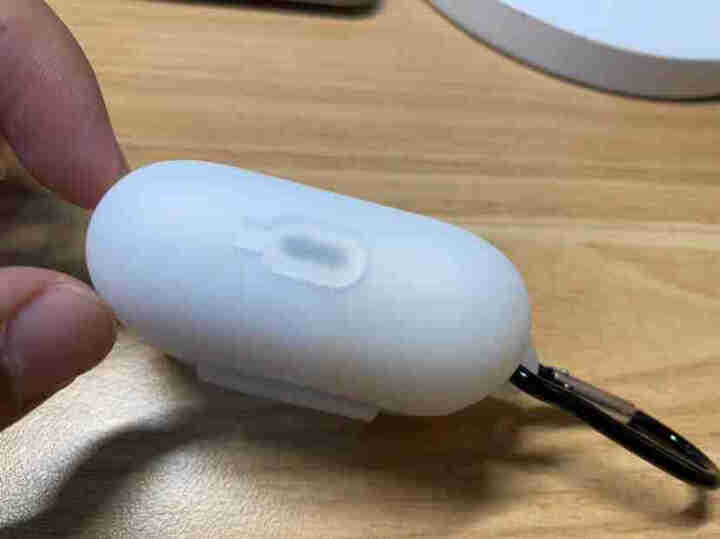 海尼锐 苹果耳机硅胶保护套AirPods Pro硅胶套超薄微磨砂防滑防摔壳带挂钩硅胶收纳盒 磨砂白【常规厚款带金属挂钩】怎么样，好用吗，口碑，心得，评价，试用报,第3张