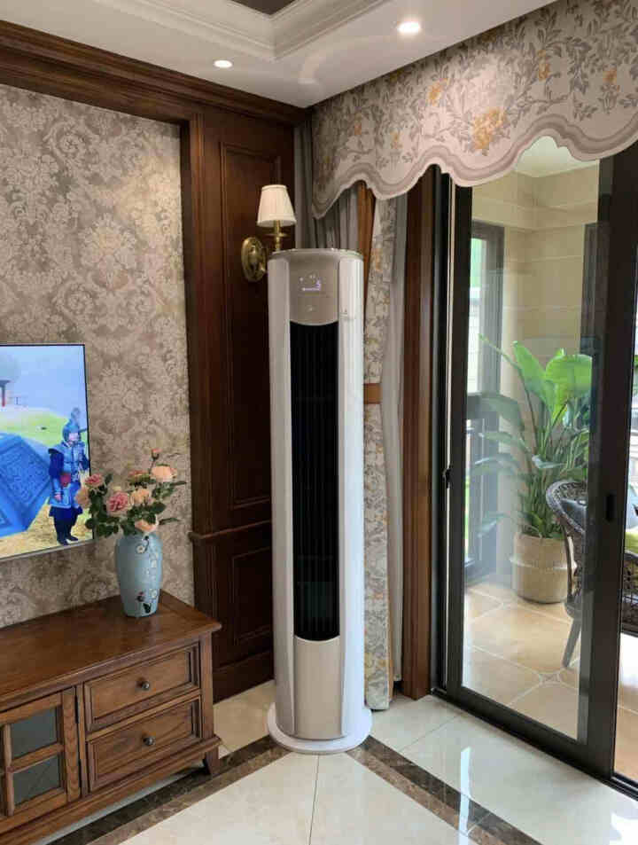 美的（Midea) 新一级 锐云 智能家电 变频冷暖 超大出风口 80°旋转送风3匹客厅圆柱空调柜机KFR,第2张