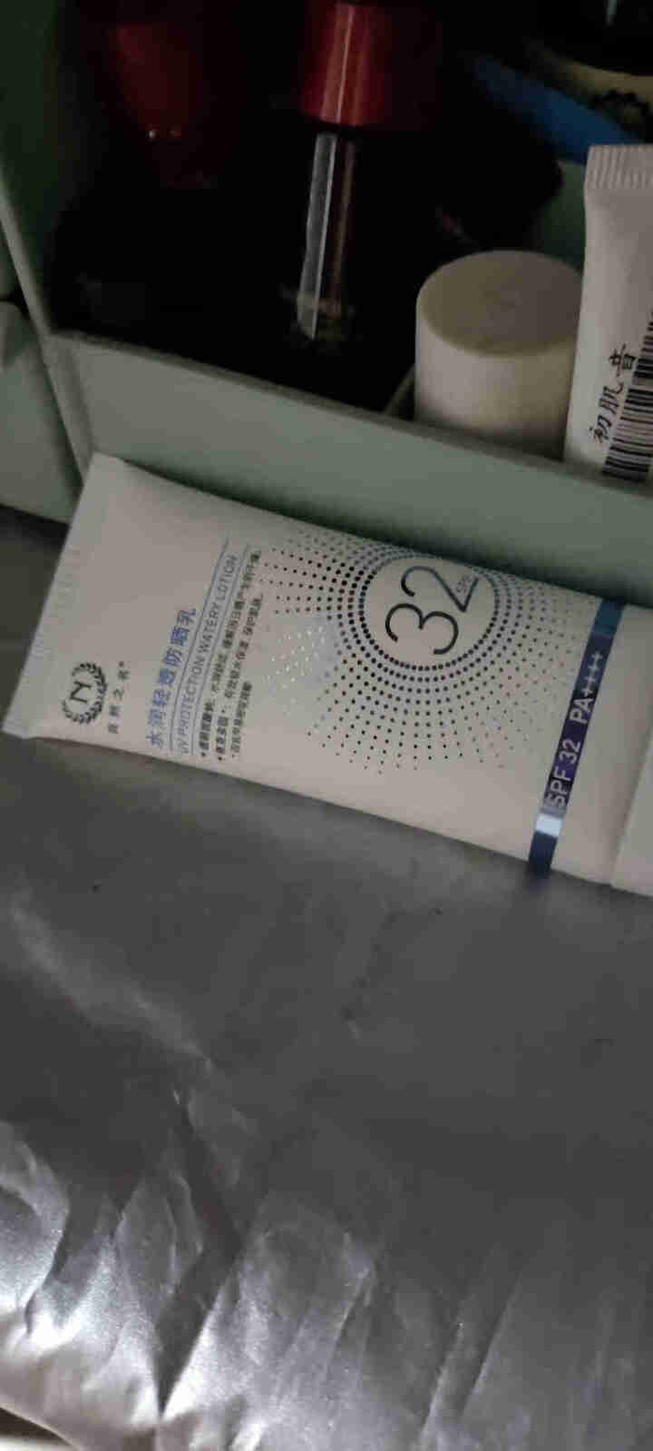 自然之名 水润轻透防晒乳 50ml SPF32+ PA++++ 隔离紫外线怎么样，好用吗，口碑，心得，评价，试用报告,第3张