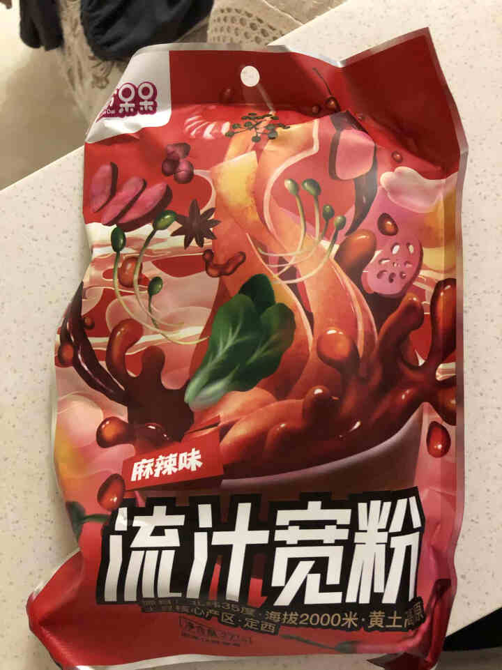 粉呆呆 麻辣流汁宽粉带料包 甘肃定西土豆宽粉 螺霸王酸辣螺蛳粉白家陈记马铃薯粉条 速食宽粉 粉呆呆流汁宽粉 271g*1袋怎么样，好用吗，口碑，心得，评价，试用,第2张