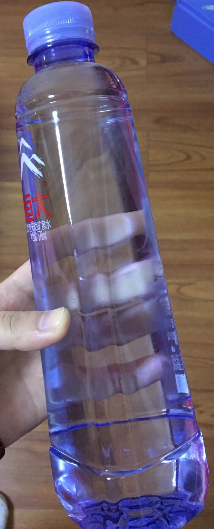 恒大 天然矿泉水 饮用水 瓶装水 非纯净水商务用水 570ml*1瓶（样品不售卖）怎么样，好用吗，口碑，心得，评价，试用报告,第4张