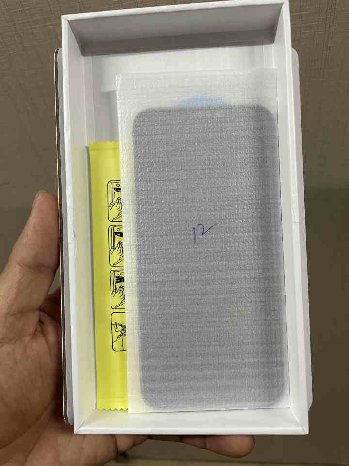 美掌柜苹果手机气囊钢化膜iPhone12/11proMax MiNi防窥高清保护膜全屏耐刮防爆抗指纹 iphone 12 防窥抗指纹怎么样，好用吗，口碑，心得，,第3张