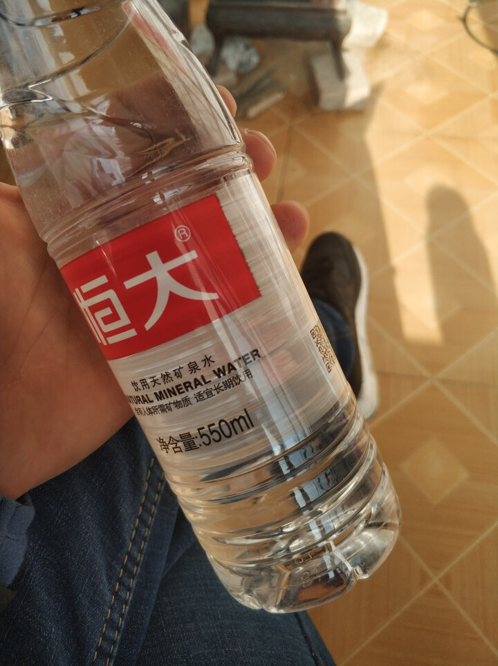 【整箱买一送一】恒大 天然矿泉水饮用水瓶装水非纯净水 550ml*1瓶（样品不售卖）怎么样，好用吗，口碑，心得，评价，试用报告,第4张