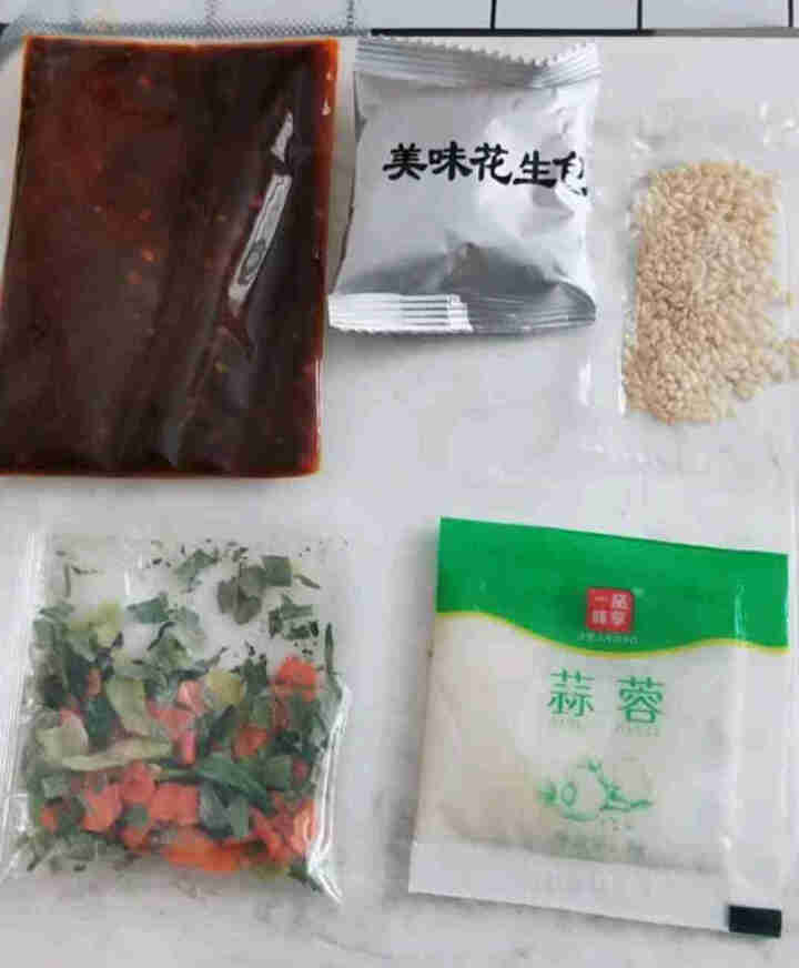 粉呆呆 麻辣流汁宽粉带料包 甘肃定西土豆宽粉 螺霸王酸辣螺蛳粉白家陈记马铃薯粉条 速食宽粉 粉呆呆流汁宽粉 271g*1袋怎么样，好用吗，口碑，心得，评价，试用,第4张