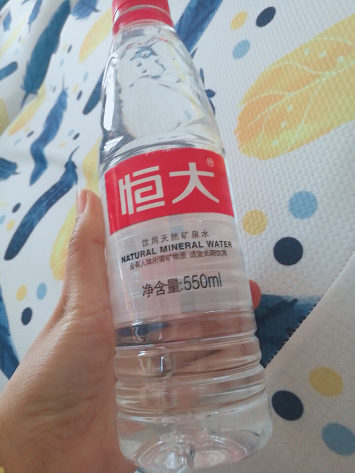 【整箱买一送一】恒大 天然矿泉水饮用水瓶装水非纯净水 550ml*1瓶（样品不售卖）怎么样，好用吗，口碑，心得，评价，试用报告,第4张