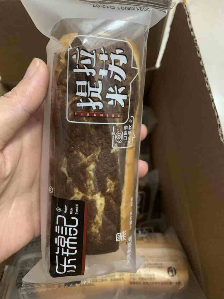 乐锦记提拉米苏520g零食小吃面包整箱 提拉米苏黑（巧克力味）怎么样，好用吗，口碑，心得，评价，试用报告,第3张