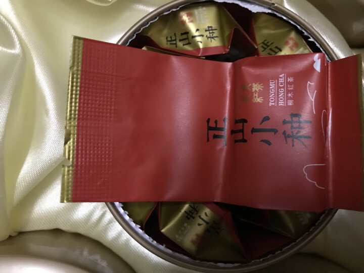 红茶 正山小种 茶叶 茶味系列礼盒装250g 俸茗茶仓 特级武夷山桐木关正山小种红茶叶 茶味系列红色礼盒装怎么样，好用吗，口碑，心得，评价，试用报告,第4张