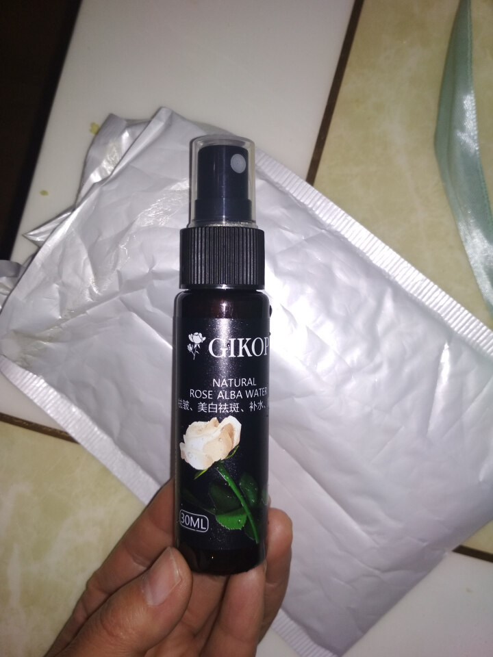 GIKOP保加利亚有机白玫瑰纯露爽肤水喷雾30ml 补水保湿 焕白控油 滋润营养 紧致毛孔 男女通用 30ML怎么样，好用吗，口碑，心得，评价，试用报告,第2张