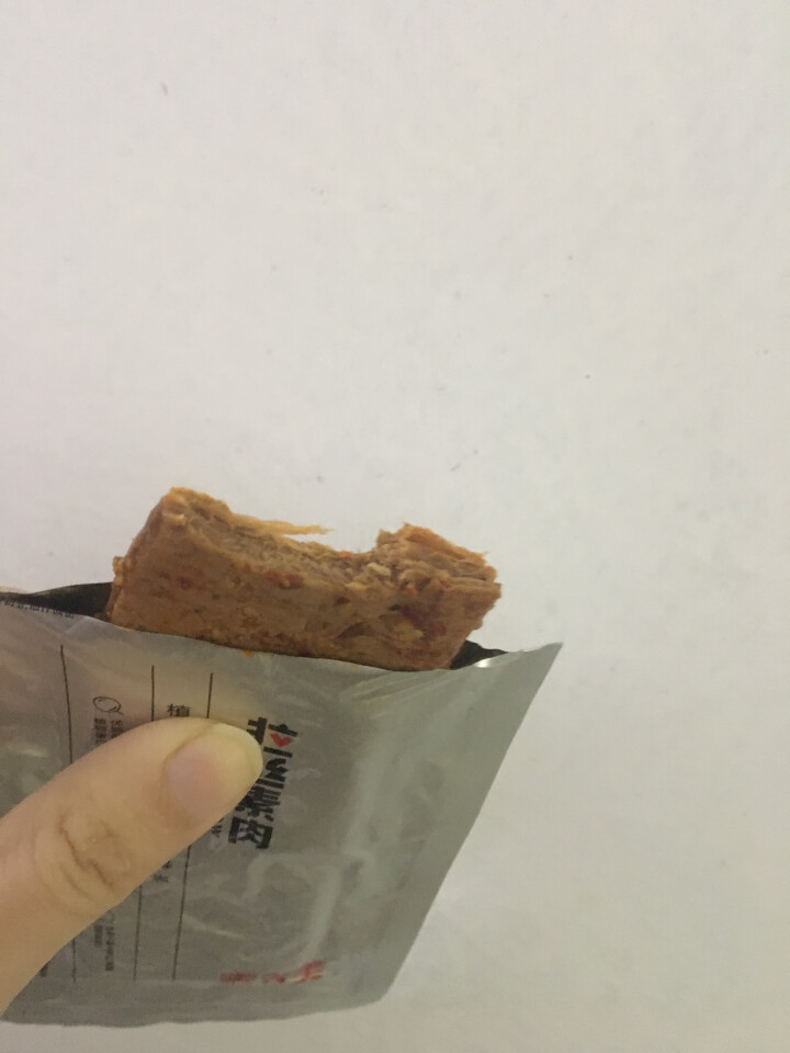 【麦吉美】拉丝素肉植物蛋白素肉轻食代餐网红休闲零食健身食品即食蛋白质食品独立小包装 39g*3包 苏克力·烧烤味（棕色 盒装39g*3包）怎么样，好用吗，口碑，,第9张