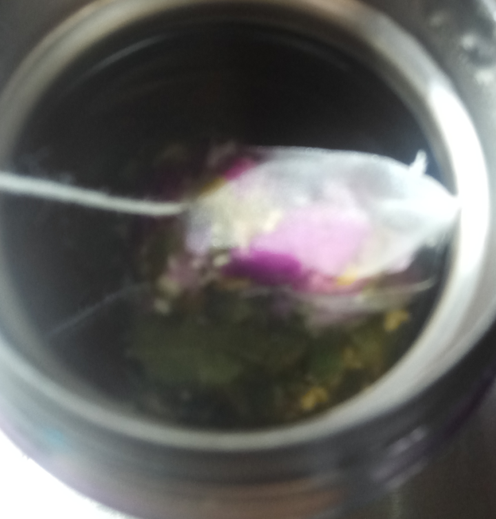 岐黄景鹊 茶叶花草茶 玫瑰荷叶茶包瘦肚子减脂独立三角袋泡茶包 64g 玫瑰荷叶茶试用装（1袋）怎么样，好用吗，口碑，心得，评价，试用报告,第4张