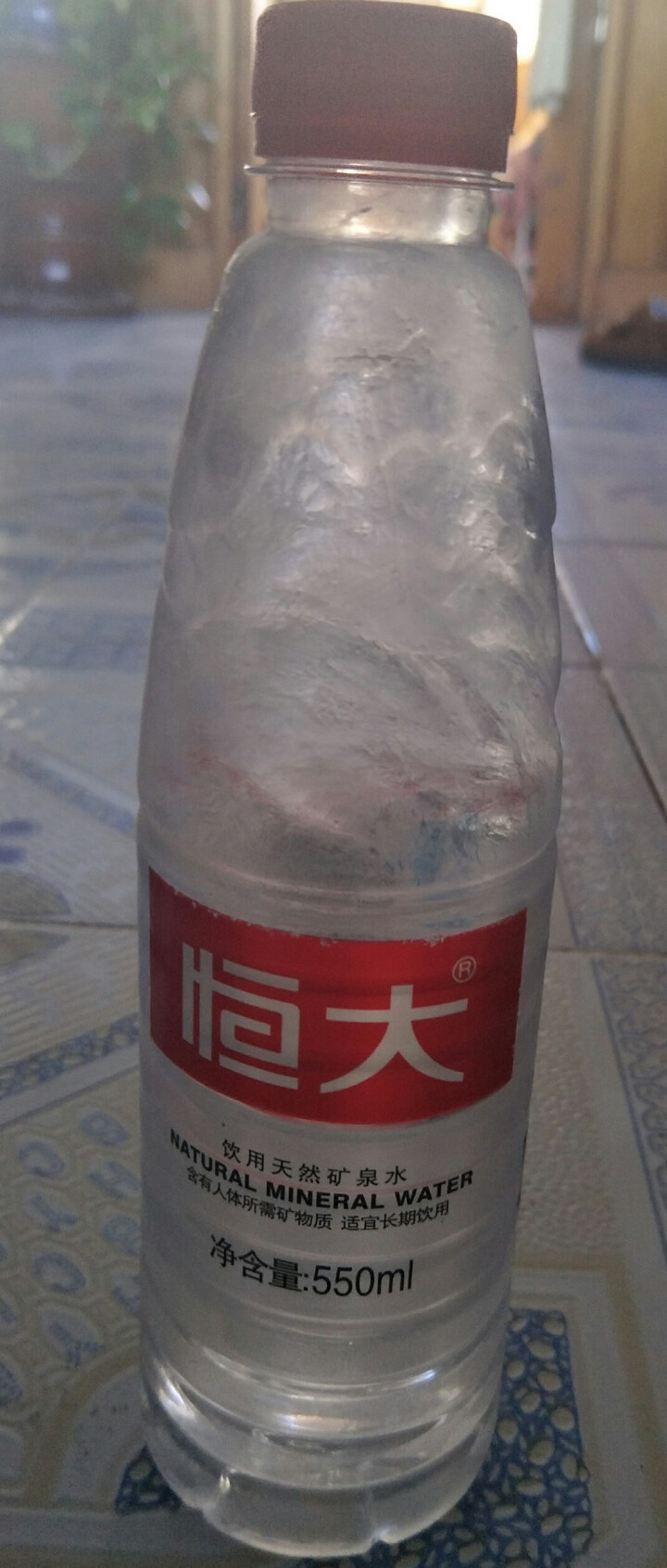 【整箱买一送一】恒大 天然矿泉水饮用水瓶装水非纯净水 550ml*1瓶（样品不售卖）怎么样，好用吗，口碑，心得，评价，试用报告,第2张