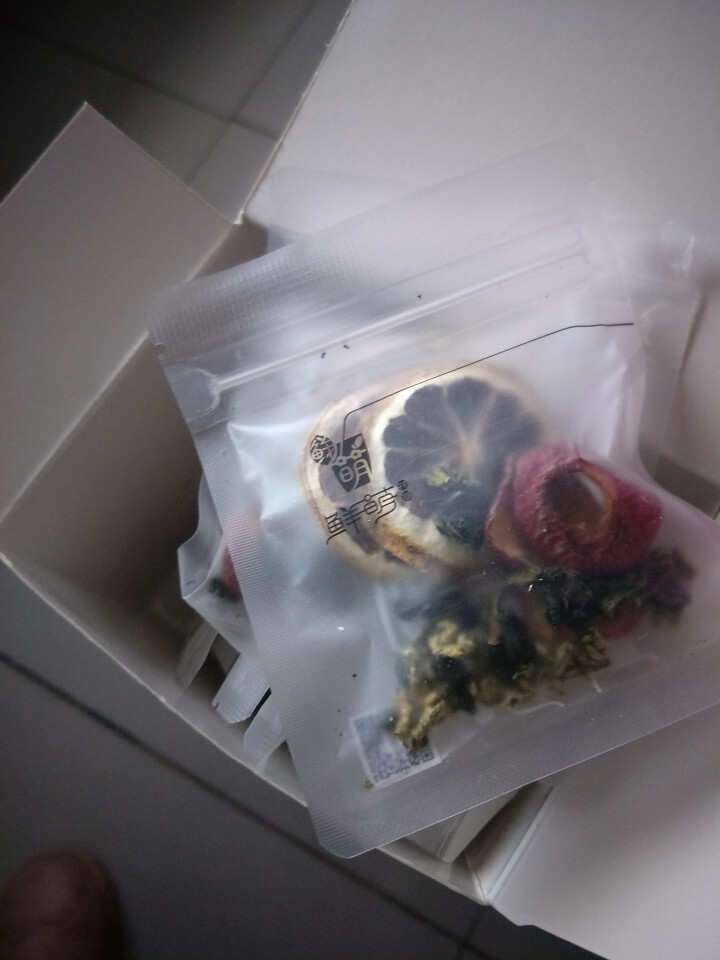 鲜萌花草茶 秋荷荷叶柠檬茶叶 瘦荷叶干柠檬片山楂大肚子身铁观音减乌龙茶肥组合型花茶泡水喝养生水果茶包 秋荷—荷叶柠檬茶怎么样，好用吗，口碑，心得，评价，试用报告,第4张