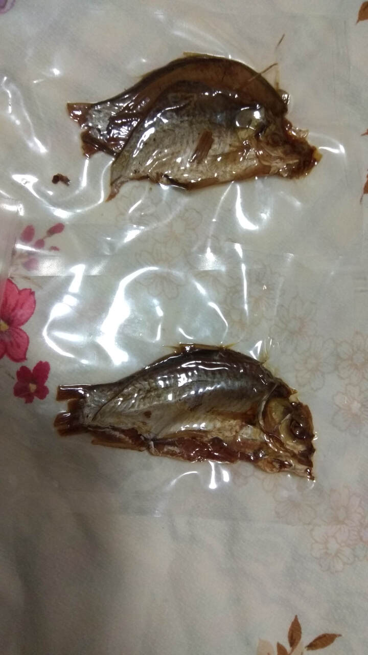 湖北特产酱板鱼香辣熟食酱板小鲫鱼包邮 2条怎么样，好用吗，口碑，心得，评价，试用报告,第3张