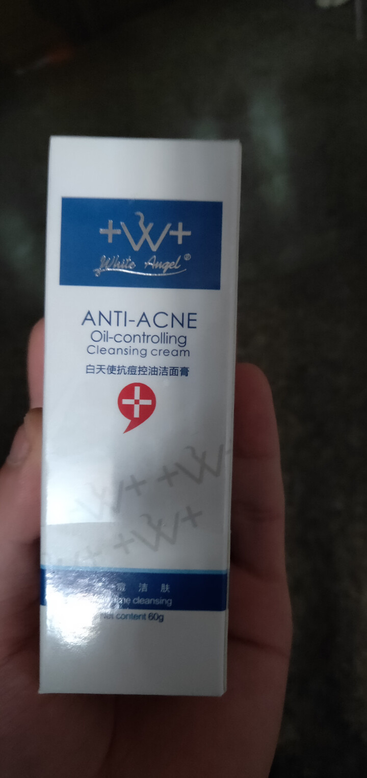 White Angel白天使抗痘控油洗面奶男女士学生清爽控油祛痘洗面奶深层清洁收缩毛孔去角质洁面膏乳怎么样，好用吗，口碑，心得，评价，试用报告,第4张