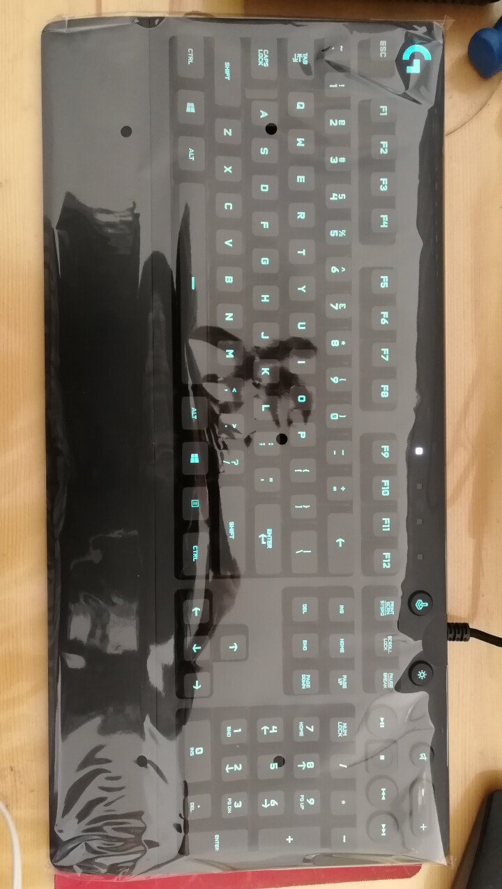 罗技（G） G213 RGB 游戏键盘 有线电竞机械手感守望先锋 英雄联盟lol 吃鸡绝地求生键盘 G102(黑)+G213怎么样，好用吗，口碑，心得，评价，试,第3张