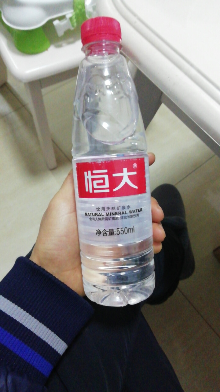 【整箱买一送一】恒大 天然矿泉水饮用水瓶装水非纯净水 550ml*1瓶（样品不售卖）怎么样，好用吗，口碑，心得，评价，试用报告,第3张