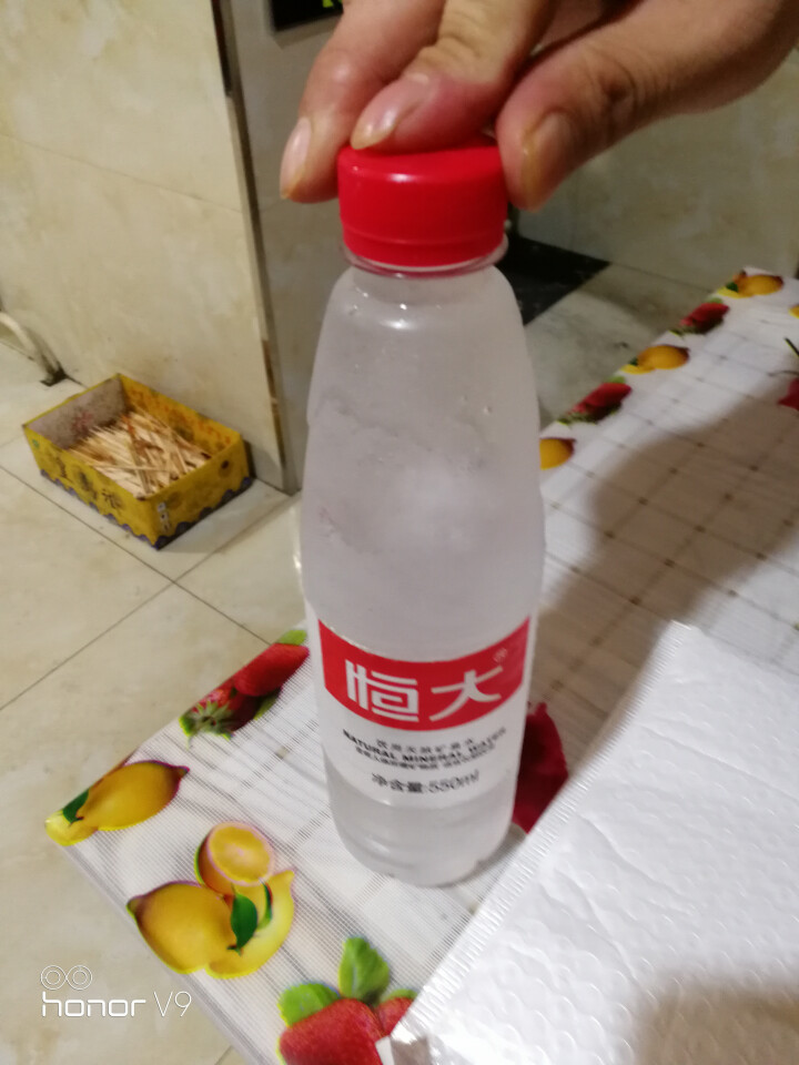 【整箱买一送一】恒大 天然矿泉水饮用水瓶装水非纯净水 550ml*1瓶（样品不售卖）怎么样，好用吗，口碑，心得，评价，试用报告,第3张