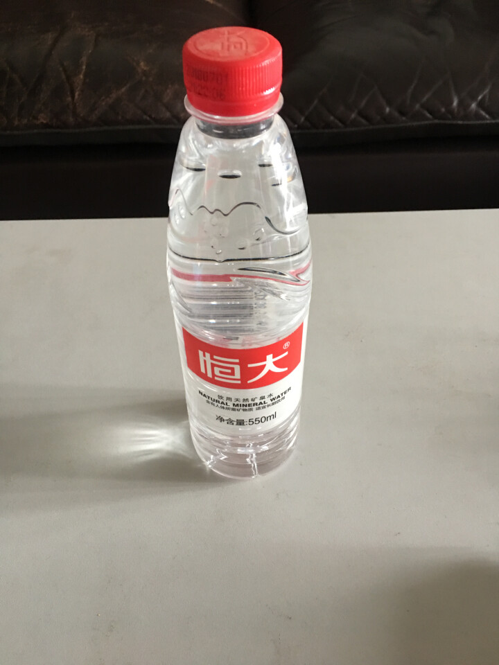 【整箱买一送一】恒大 天然矿泉水饮用水瓶装水非纯净水 550ml*1瓶（样品不售卖）怎么样，好用吗，口碑，心得，评价，试用报告,第3张