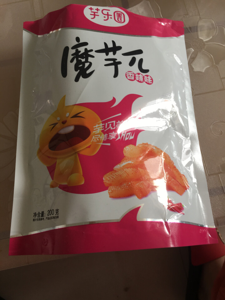 治铮 魔芋爽 素毛肚 办公室网红休闲零食辣条200g（10g*20袋）麻辣 香辣食品 香辣味怎么样，好用吗，口碑，心得，评价，试用报告,第2张