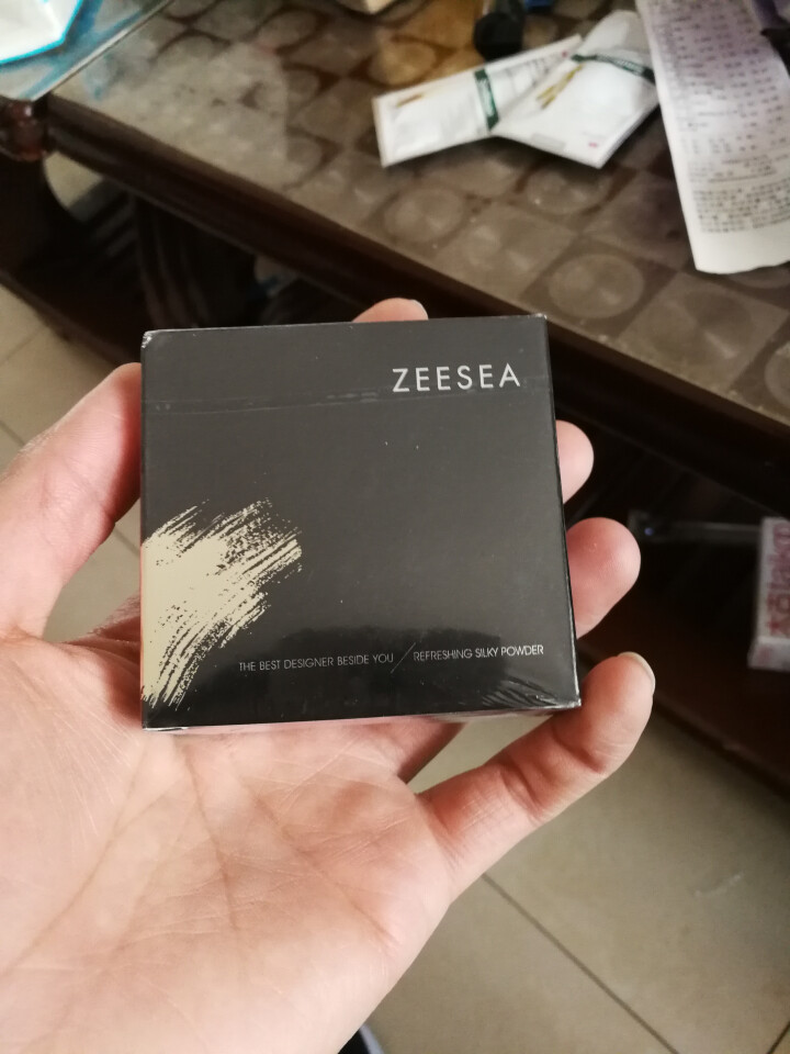 ZEESEA 滋色蜜粉饼13g 控油遮瑕定妆粉散粉 姿色干粉饼持久保湿底妆粉底高光修容粉 自然肤色怎么样，好用吗，口碑，心得，评价，试用报告,第2张