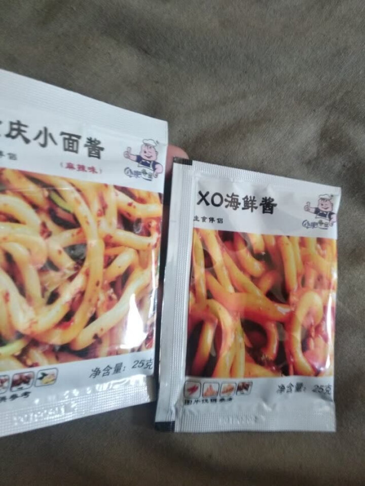 小肥拌饭25g*20袋XO海鲜酱重庆小面酱拌面酱料包小包装香辣麻辣味袋装 25g重庆小面+XO海鲜酱各一袋怎么样，好用吗，口碑，心得，评价，试用报告,第3张