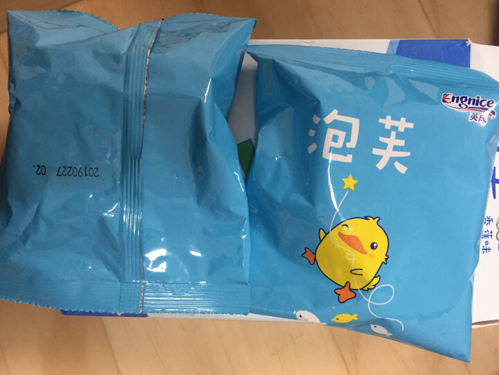 英氏小鱼泡芙  宝宝零食泡芙条手指泡芙磨牙儿童食品宝宝辅食 香蕉味怎么样，好用吗，口碑，心得，评价，试用报告,第4张