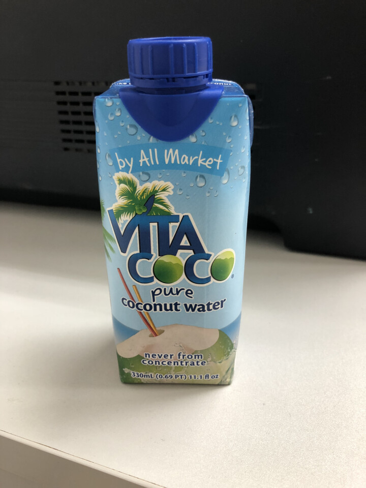 唯他可可（Vita Coco）天然椰子水进口NFC果汁饮料330ml*4瓶怎么样，好用吗，口碑，心得，评价，试用报告,第2张