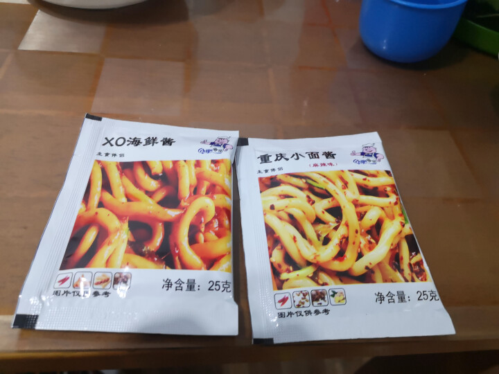 小肥拌饭25g*20袋XO海鲜酱重庆小面酱拌面酱料包小包装香辣麻辣味袋装 25g重庆小面+XO海鲜酱各一袋怎么样，好用吗，口碑，心得，评价，试用报告,第2张