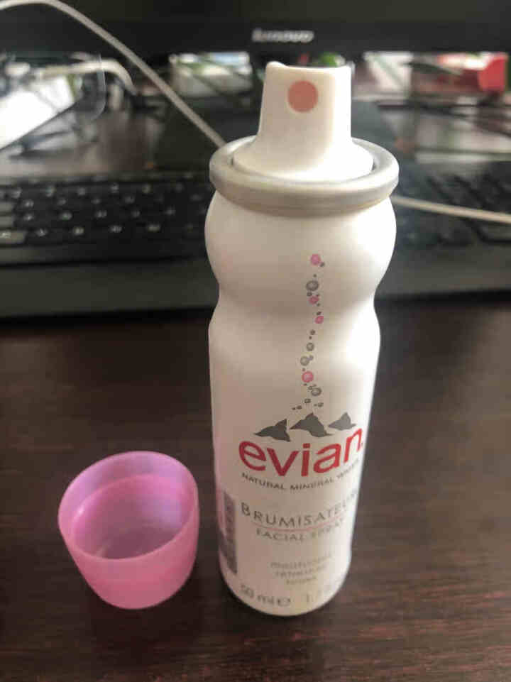 依云（evian)法国原装进口天然矿泉水补水喷雾定妆保湿控油爽肤柔肤水紧肤润肤防护舒缓化妆水喷雾包邮 依云喷雾50ML随身装怎么样，好用吗，口碑，心得，评价，试,第2张