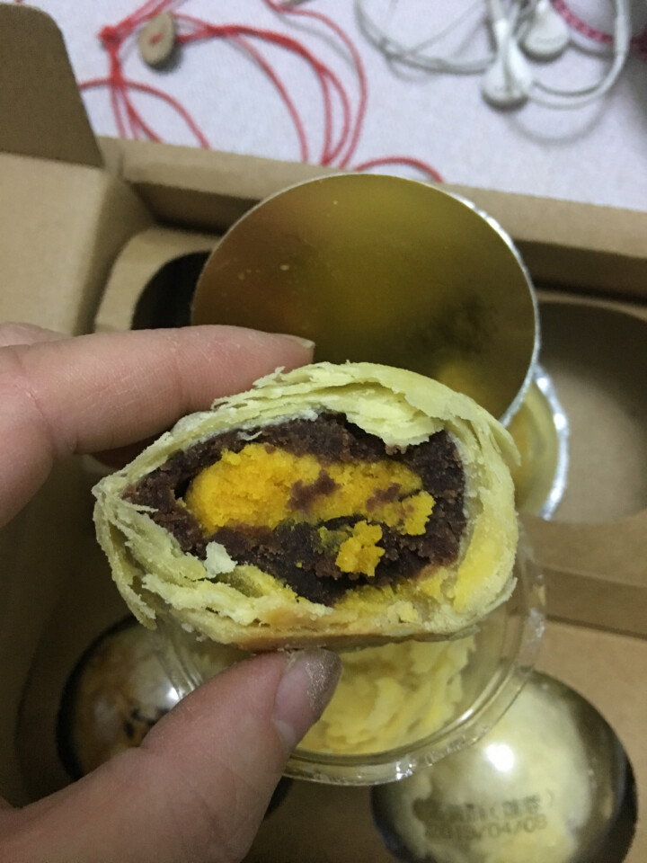 悟哲堂 木糖醇蛋黄酥65g*6礼盒装 酥皮莲蓉豆沙馅无糖精糕点食品 中老年人孕妇高血糖人点心 蛋黄酥6枚（红豆沙、莲蓉）怎么样，好用吗，口碑，心得，评价，试用报,第4张