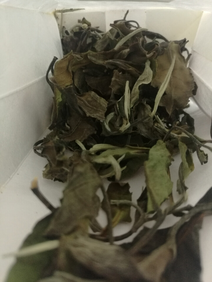 品雅 福鼎白茶 有机寿眉茶叶散茶正宗福建白茶原料100克（50g*2罐）礼盒装 产地精选 7克 样品试喝装怎么样，好用吗，口碑，心得，评价，试用报告,第2张