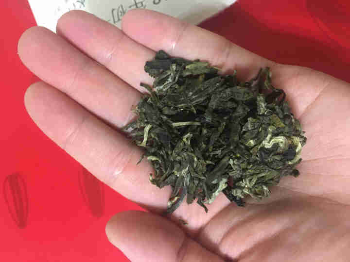 亿品贤普洱茶 普洱生茶 2019初一 古树生茶 云南普洱茶生茶饼茶100g 品鉴装8g*2份怎么样，好用吗，口碑，心得，评价，试用报告,第4张