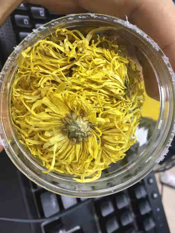 【买2送1】金丝皇菊 菊花茶贡菊一朵一杯 胎菊花草茶大朵 礼盒装 罐装约50朵怎么样，好用吗，口碑，心得，评价，试用报告,第4张