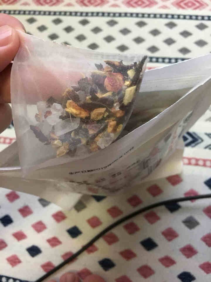 七月尚 酸梅汤 洛神乌梅茶 洛神花玫瑰茄橘皮山楂薄荷甘草桑葚冰糖 160g×10袋怎么样，好用吗，口碑，心得，评价，试用报告,第3张