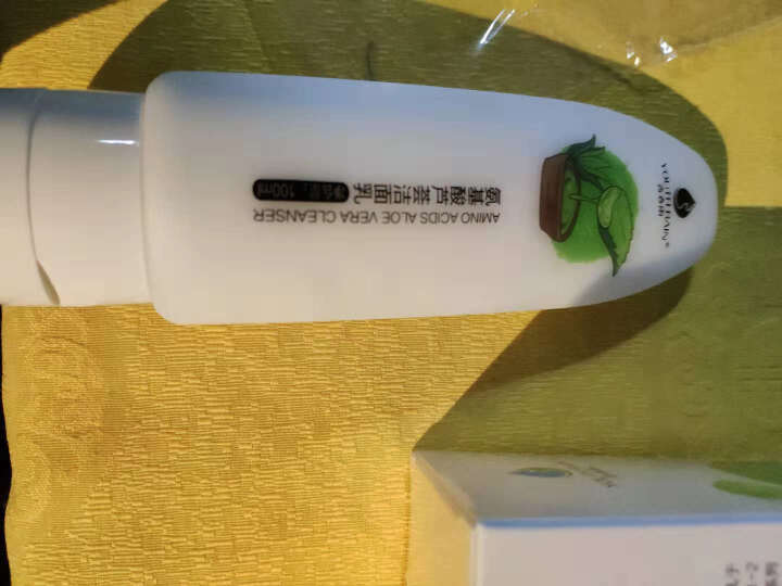 青春雨（YOUTH RAIN）氨基酸芦荟洁面乳100ml 洗面奶男女通用 保湿补水 控油祛痘深层清洁 1支装怎么样，好用吗，口碑，心得，评价，试用报告,第4张